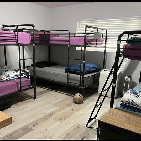 Great West La Ucla Santa Monica Hostel ลอสแอนเจลิส ภายนอก รูปภาพ