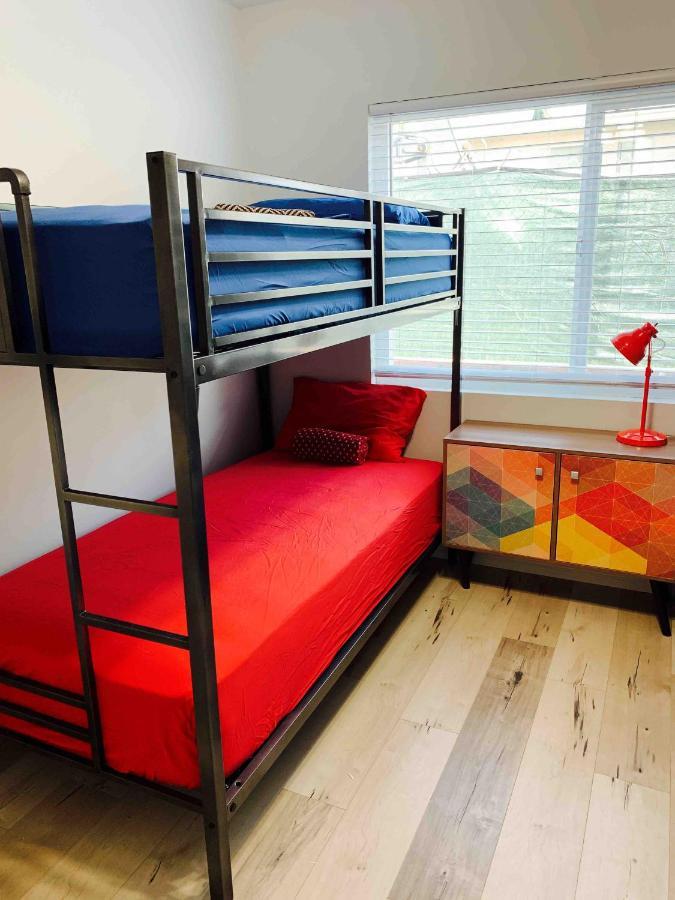 Great West La Ucla Santa Monica Hostel ลอสแอนเจลิส ภายนอก รูปภาพ